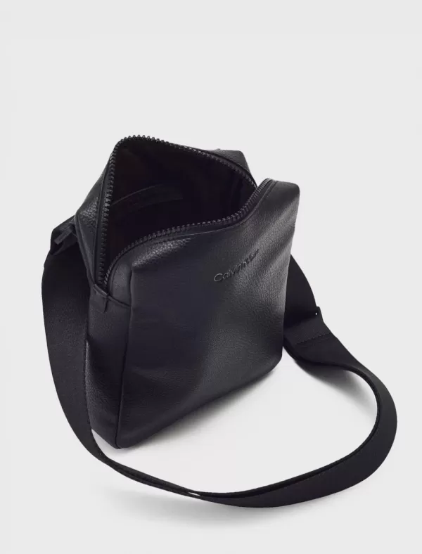 CALVIN KLEIN Bandoleras Hombre Ck Must Reporter S Negro>Hombre Bandoleras