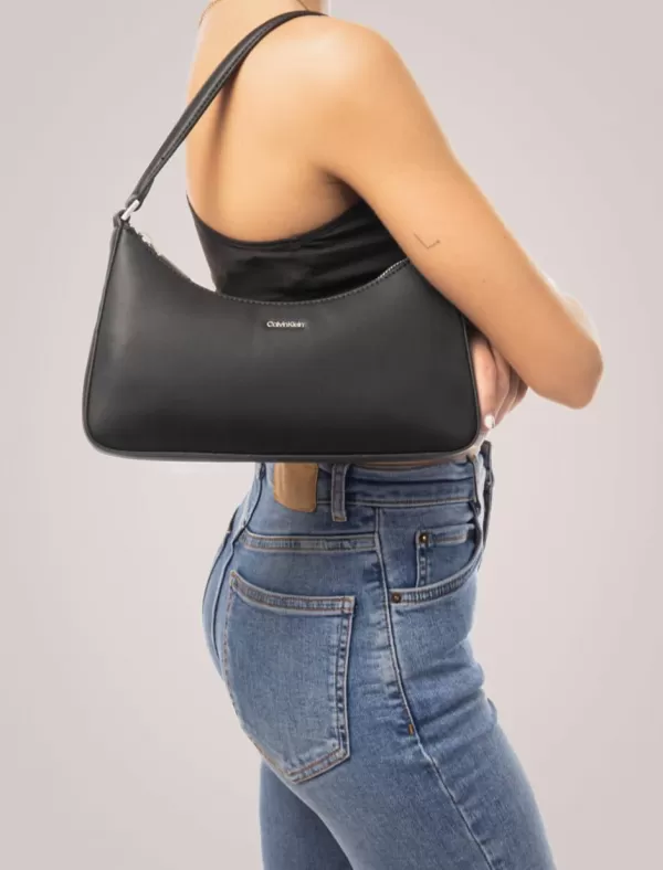 CALVIN KLEIN Bolso Mujer Ck Must Small Shoulderbag Negro>Mujer Bolsos