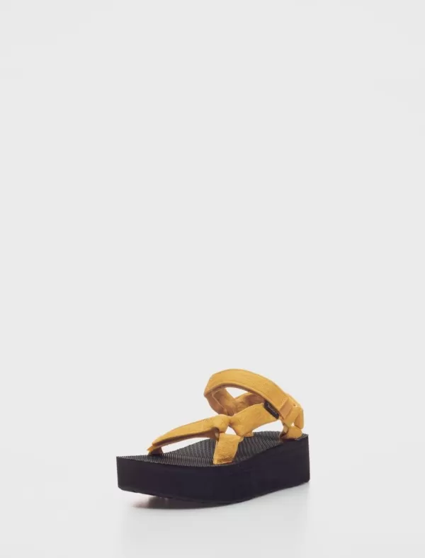 TEVA Californianas Plataform Universal Amarillo>Mujer Californianas