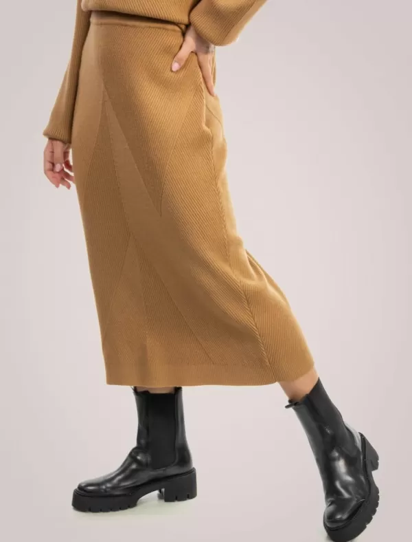 OBVIO Falda Sibila Camel>Mujer Faldas
