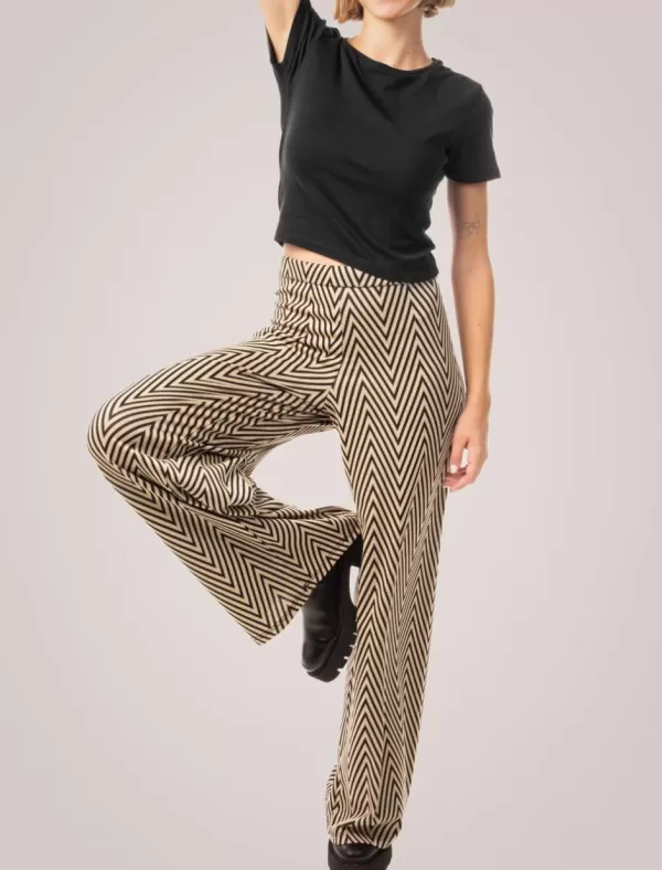 OBVIO Pantalon Fuzz Camel>Mujer Pantalones